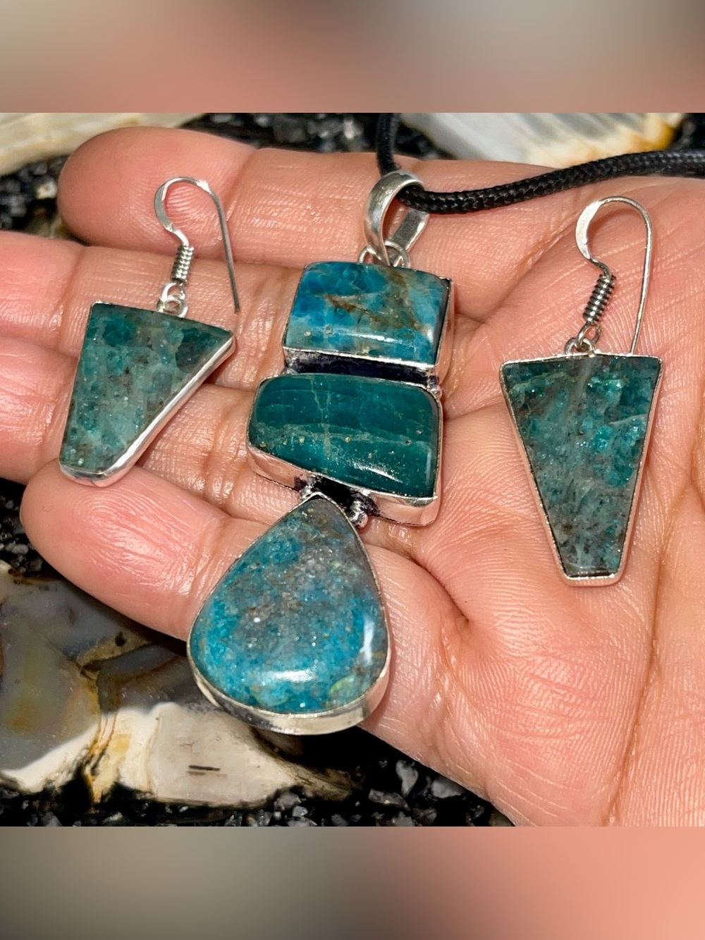 Blue Apatite Pendant & Earrings Set - Picture 6 of 17